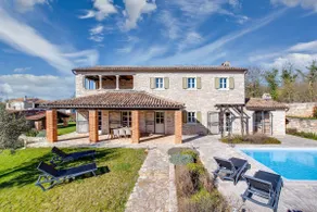Villa Avalon - Luxury home with pool in the centre of Istria - Image 3