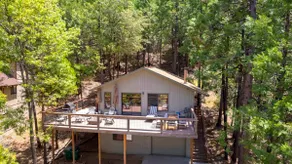 Cabin w/ Hot Tub, Fire Pit, BBQ & EV charger - Image 2