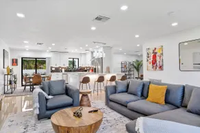 Biscayne Villa, with Heated Pool Oasis - Image 3