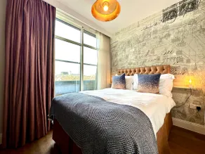 Amazing Modern Apartment - Free Secure Parking! - Image 2