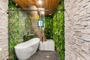 Epic Treehouse Villa - Pool - Jacuzzi - Pickleball - Image 2
