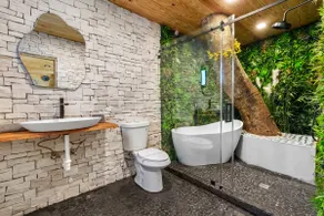 Epic Treehouse Villa - Pool - Jacuzzi - Pickleball - Image 5