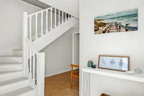 Culburra Beach Retreat - Close to two beaches - Image 2