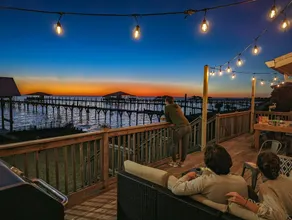 Bayside Bungalow - Full Bayfront House with Pier - Image 2