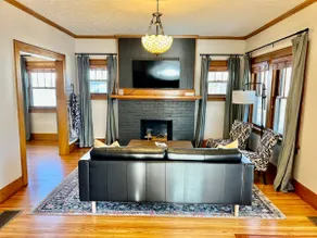 3 BR Home Near Country Club Area - Image 5