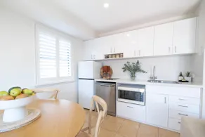 Close To Town With Pool - Santana Byron Bay - Image 4