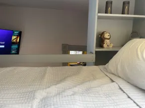 Unique studio with loft bed! - Image 2
