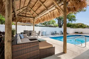 Exclusive Heated Pool Oasis · Tiki Hut Retreat - Image 4