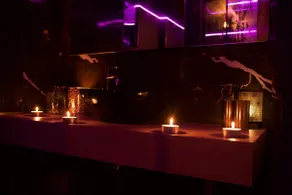La Gold Room jacuzzi et sauna - Image 3