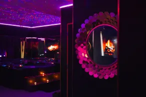 La Gold Room jacuzzi et sauna - Image 5