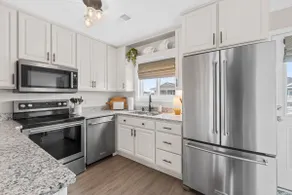 Oceanft-Pool-Linens Incld-Stocked Kitchen - Image 5