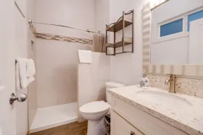 Modern Maui Studio Unit 14 | mins to Airport - Image 5