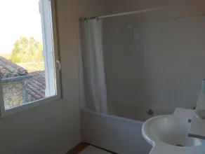 village cottage - Image 5