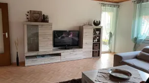 Nice newly renovated apartment in a quiet location - Image 4