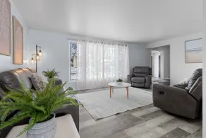 The Meadows: 4 Bed Rooms, 2.5 Bath, 7 Beds - Image 2