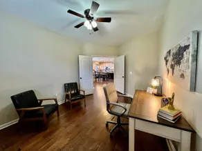 Large Executive Home In Lebanon Golf Community - Image 5