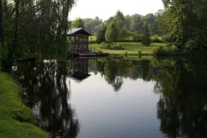Cottage Suite on the Lake - Image 3