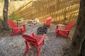 Tiki Cottage Lake Texoma - Hot Tub & Fun - Image 5