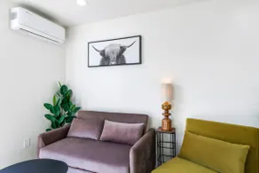 Cozy & Modern Casita Central to DTLA & Disneyland - Image 4