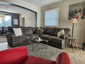 Downtown Bungalow - Entire house close to College - Image 2