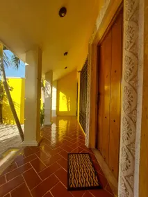 K'an Najo' (Yellow House) - Image 3