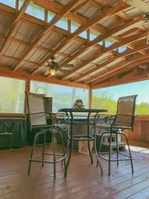 Roper's Cozy Rock Cabin - Image 3