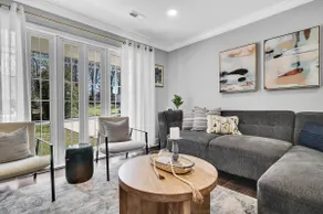 Southern Charm | Huge King 4BR, Fenced Yard, Pets! - Image 4