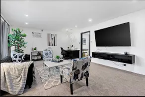 The executive suite - Image 4