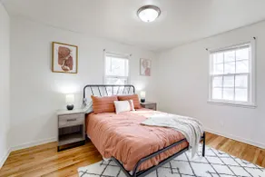Cozy Home in NE Lincoln - Image 4