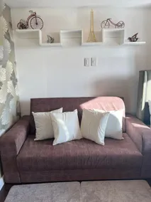 Spacious 1-BR Unit + Huge Balcony & Wifi | Serene - Image 4