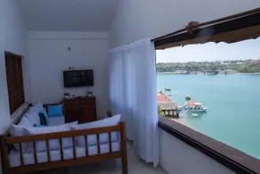 Serene Spot - Image 3