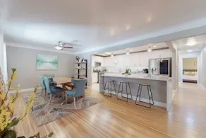 CasaDeRita Luxury Home near UNM! - Image 3
