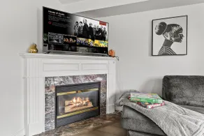 Luxury 7BR Mansion by Airport/SquareOne Sleeps/16+ - Image 5