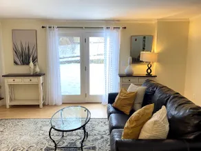 Thembi’s Cozy Place (Lower Level) - Image 4