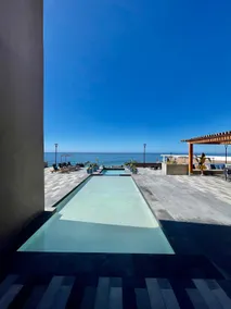 Beachfront Resort Condo 1000 SQF 2 KING BED 5th Fl - Image 4