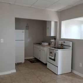 Citadel/ 7 min off I-64/ Best View in Town! - Image 4