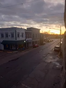 Citadel/ 7 min off I-64/ Best View in Town! - Image 2