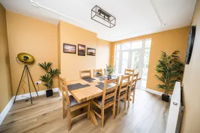 Highgate Beach House - Great for family stays and contractors - Image 3
