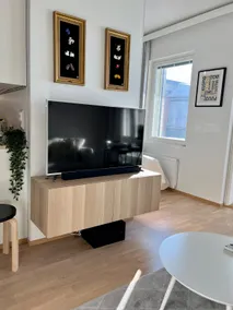 Modern studio close to the city center - Image 2