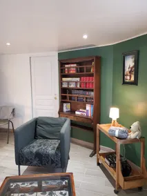 Charming independent studio 1.5 hours from Paris - Image 5