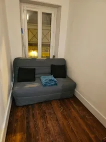 F2bis Apartment, Centre Bourges - Image 5