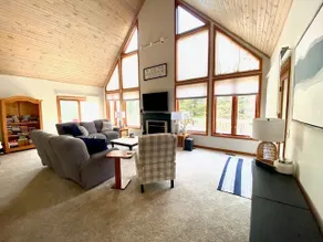 Amazing A-Frame at Apple Canyon Lake - Image 2