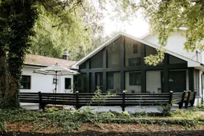 Winery retreat w/ hot tub & pond - Image 4