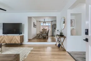 Luxurious getaway near Olde Town Arvada - Image 2