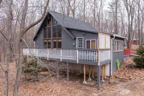 Starcatcher Chalet, The Woods Resort - Image 3