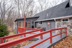 Starcatcher Chalet, The Woods Resort - Image 2