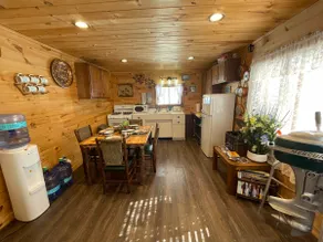 Beautiful Rustic Cabin with lake access. - Image 4