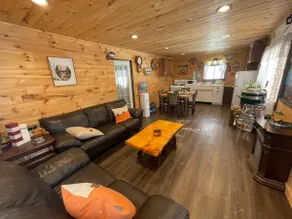 Beautiful Rustic Cabin with lake access. - Image 2