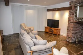 Sadlers Barn - Two bed en-suite - Image 5