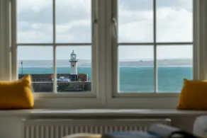 Harbour Breeze - Image 5